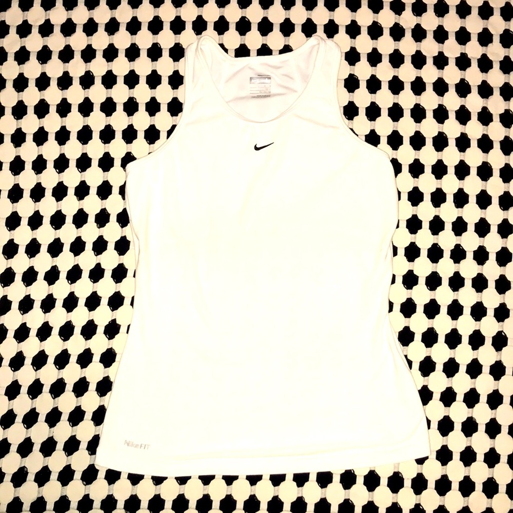 Nike Fit White Tank Top w Built in Bra sz L